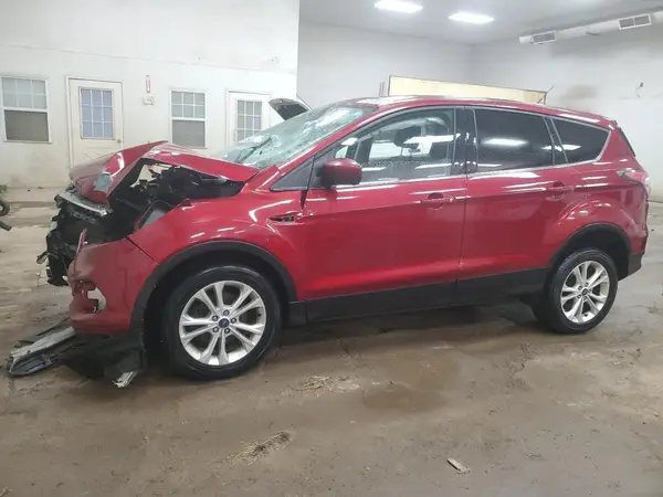 1FMCU0GD5HUB20516 2017 FORD ESCAPE - Image 1
