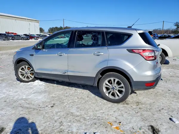 1FMCU0GD5HUB22024 2017 FORD ESCAPE - Image 2