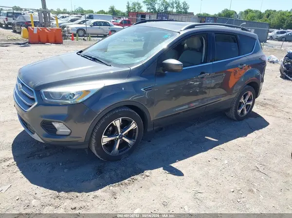 1FMCU0GD5HUB36263 2017 FORD ESCAPE - Image 2