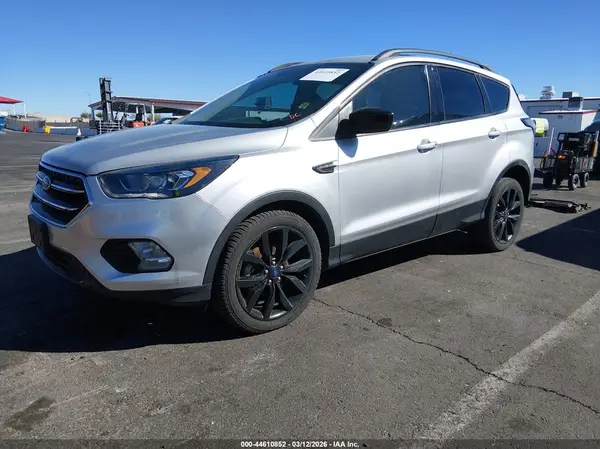 1FMCU0GD5HUB53466 2017 FORD ESCAPE - Image 2