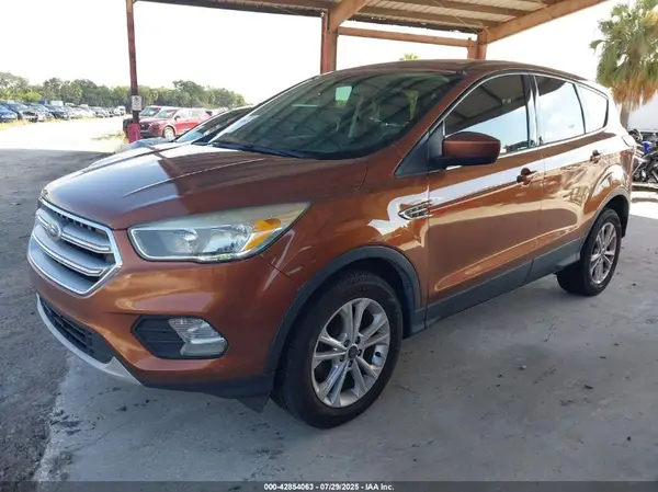 1FMCU0GD5HUB56934 2017 FORD ESCAPE - Image 2