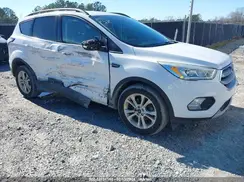 1FMCU0GD5HUB96432 2017 FORD ESCAPE