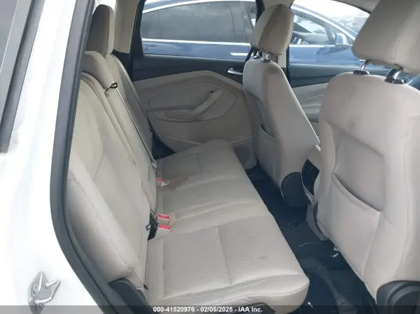 1FMCU0GD5HUC00303 2017 FORD ESCAPE - Image 8