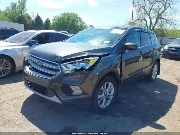 1FMCU0GD5HUC00494 2017 FORD ESCAPE - Image 2