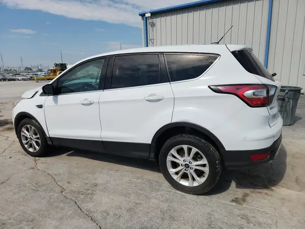 1FMCU0GD5HUC04688 2017 FORD ESCAPE - Image 2