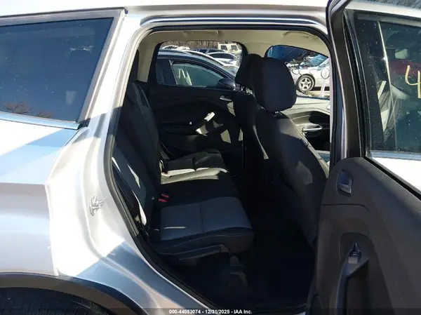1FMCU0GD5HUC10524 2017 FORD ESCAPE - Image 8