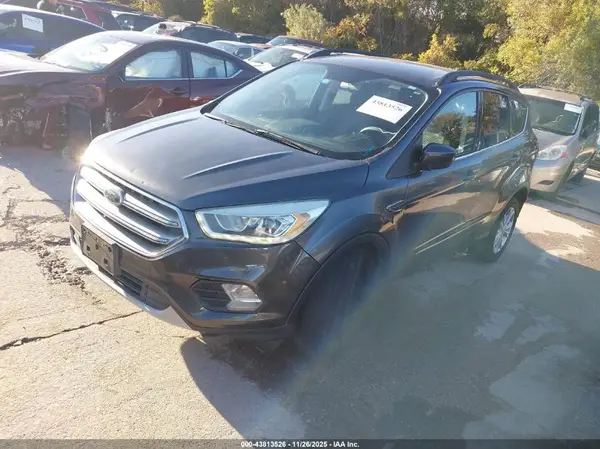 1FMCU0GD5HUC12659 2017 FORD ESCAPE - Image 2