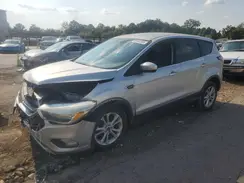 1FMCU0GD5HUC18932 2017 FORD ESCAPE