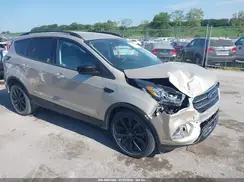 1FMCU0GD5HUC22611 2017 FORD ESCAPE