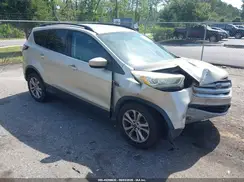 1FMCU0GD5HUC27890 2017 FORD ESCAPE