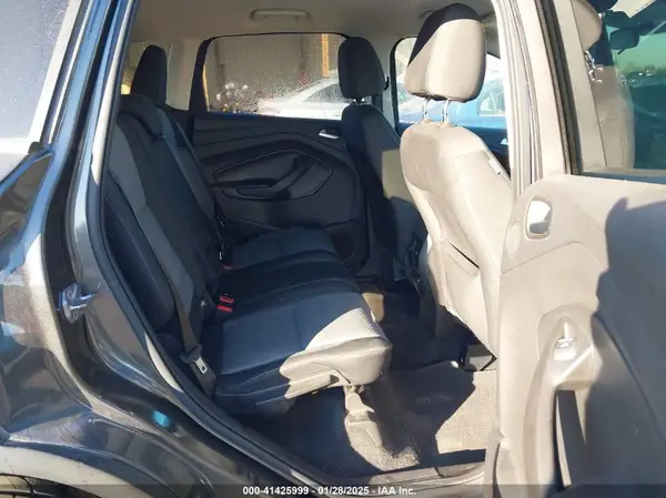 1FMCU0GD5HUC35519 2017 FORD ESCAPE - Image 8