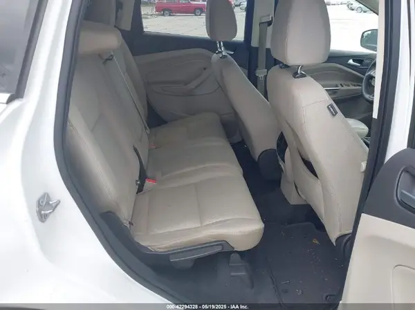 1FMCU0GD5HUC60582 2017 FORD ESCAPE - Image 8