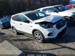 1FMCU0GD5HUC63126 2017 FORD ESCAPE