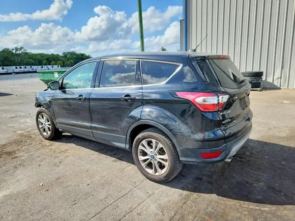 1FMCU0GD5HUC73011 2017 FORD ESCAPE - Image 2