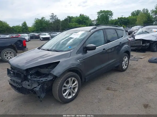 1FMCU0GD5HUC73784 2017 FORD ESCAPE - Image 2