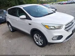 1FMCU0GD5HUC73915 2017 FORD ESCAPE
