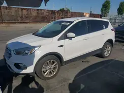 1FMCU0GD5HUC80105 2017 FORD ESCAPE