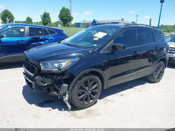 1FMCU0GD5HUD07772 2017 FORD ESCAPE - Image 2