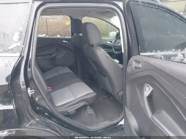 1FMCU0GD5HUD08968 2017 FORD ESCAPE - Image 8