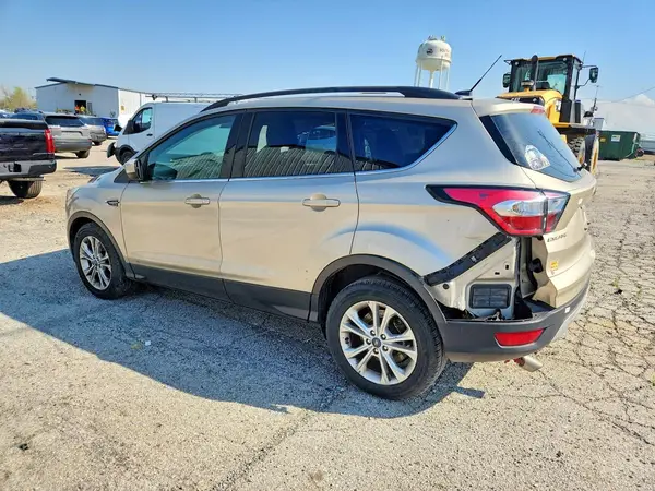 1FMCU0GD5HUD38228 2017 FORD ESCAPE - Image 2