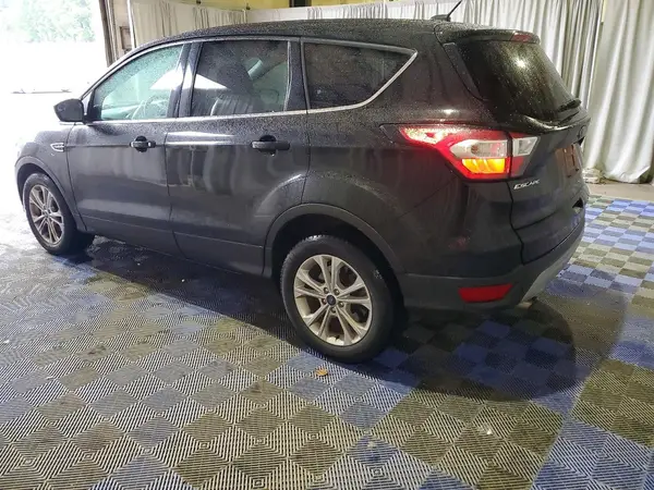 1FMCU0GD5HUD43526 2017 FORD ESCAPE - Image 2