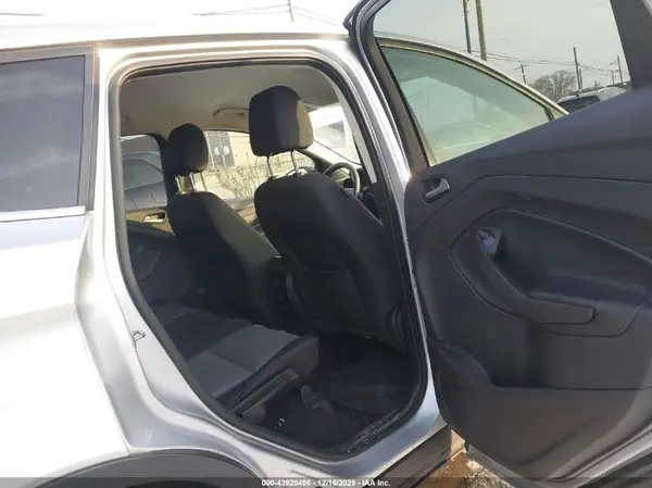 1FMCU0GD5HUD52453 2017 FORD ESCAPE - Image 8