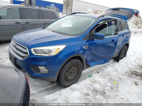 1FMCU0GD5HUE58613 2017 FORD ESCAPE - Image 2