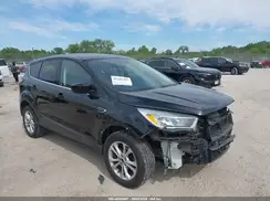 1FMCU0GD5HUE66243 2017 FORD ESCAPE