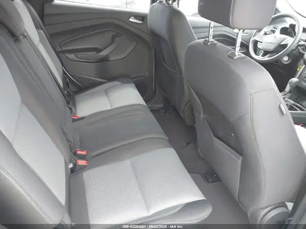 1FMCU0GD5HUE77081 2017 FORD ESCAPE - Image 8
