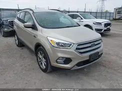 1FMCU0GD5HUE81471 2017 FORD ESCAPE