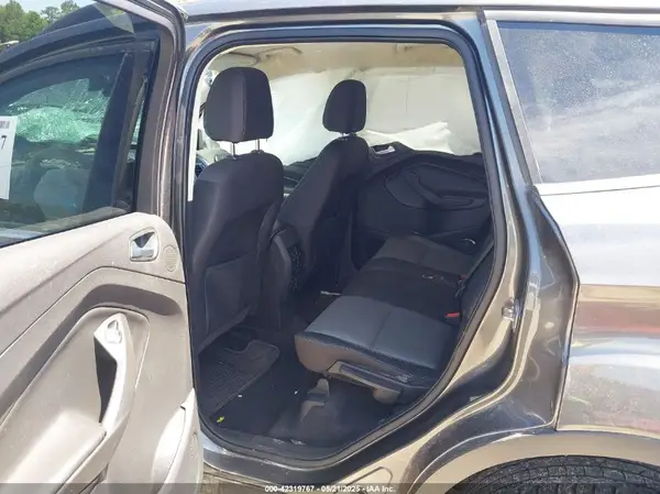 1FMCU0GD5HUE92261 2017 FORD ESCAPE - Image 8