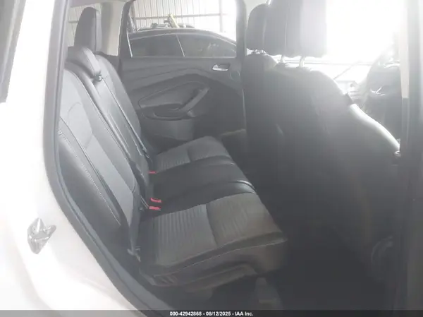 1FMCU0GD5HUE92504 2017 FORD ESCAPE - Image 8