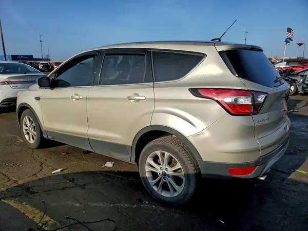1FMCU0GD5HUE92745 2017 FORD ESCAPE - Image 2