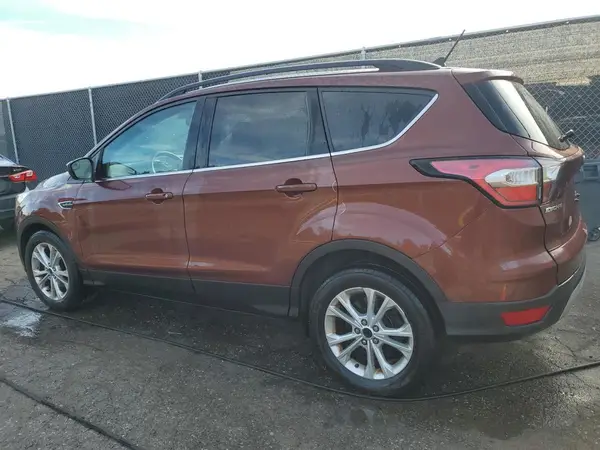 1FMCU0GD5JUA03248 2018 FORD ESCAPE - Image 2
