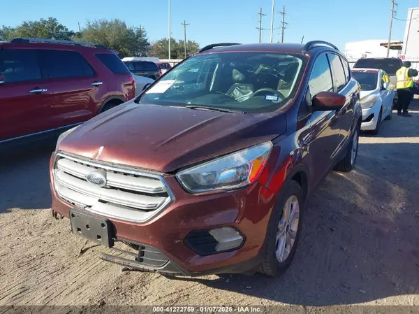1FMCU0GD5JUA09583 2018 FORD ESCAPE - Image 2