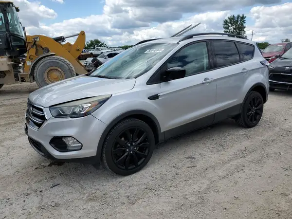 1FMCU0GD5JUA42020 2018 FORD ESCAPE - Image 1