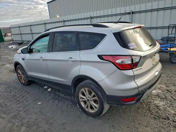 1FMCU0GD5JUA43426 2018 FORD ESCAPE - Image 2