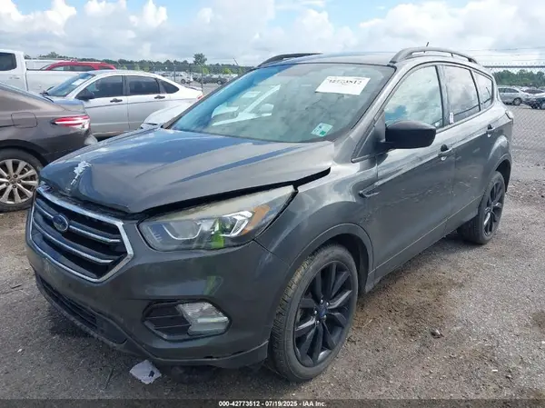 1FMCU0GD5JUA48612 2018 FORD ESCAPE - Image 2