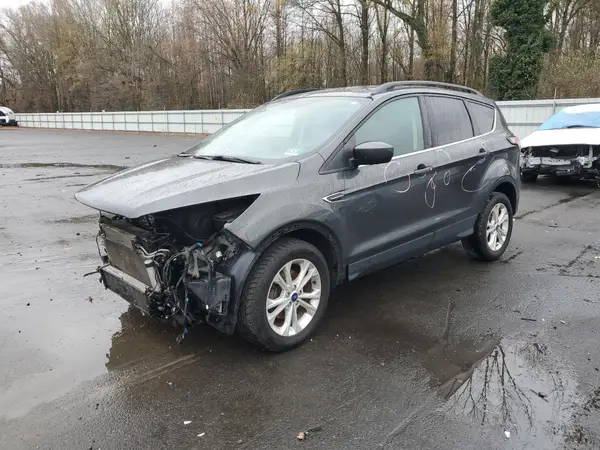 1FMCU0GD5JUA60176 2018 FORD ESCAPE - Image 1