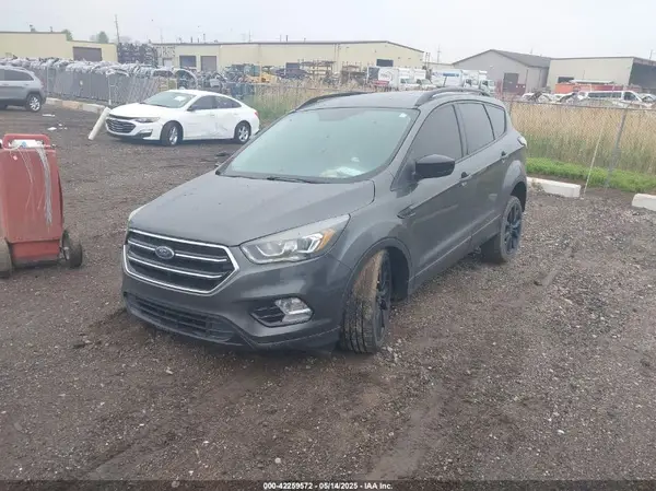 1FMCU0GD5JUA62512 2018 FORD ESCAPE - Image 2