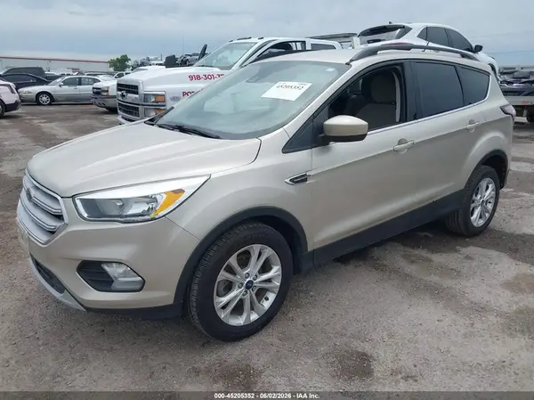1FMCU0GD5JUA74529 2018 FORD ESCAPE - Image 2