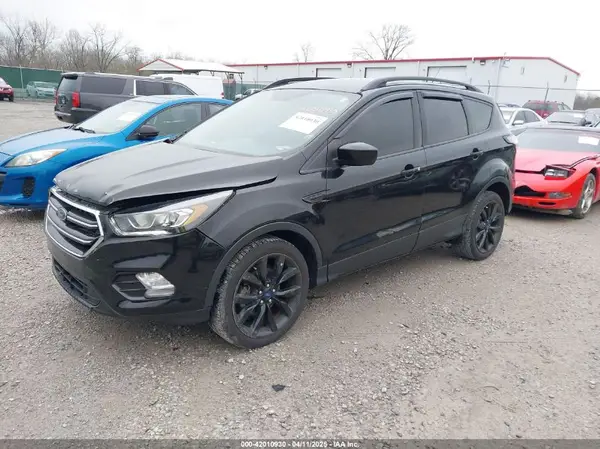 1FMCU0GD5JUA81724 2018 FORD ESCAPE - Image 2
