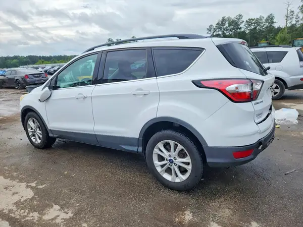 1FMCU0GD5JUA83182 2018 FORD ESCAPE - Image 2