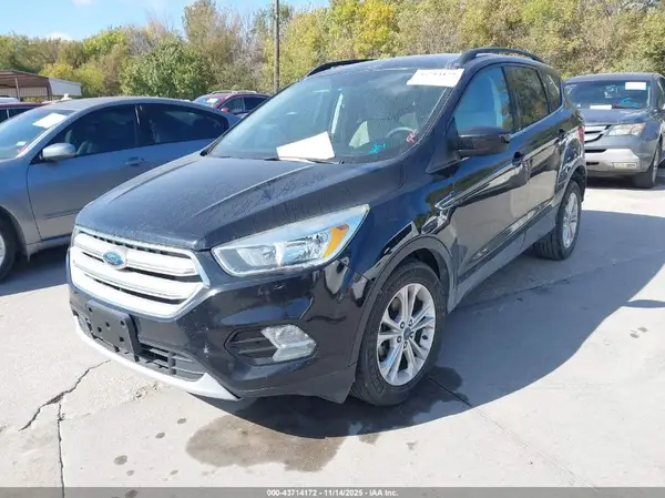1FMCU0GD5JUA92531 2018 FORD ESCAPE - Image 2