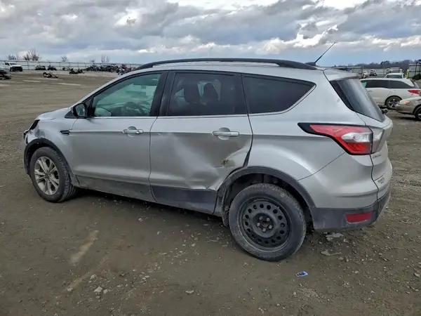 1FMCU0GD5JUB00126 2018 FORD ESCAPE - Image 2