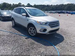 1FMCU0GD5JUB05259 2018 FORD ESCAPE