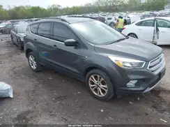 1FMCU0GD5JUB38939 2018 FORD ESCAPE
