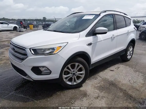 1FMCU0GD5JUB62013 2018 FORD ESCAPE - Image 2