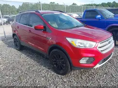 1FMCU0GD5JUB85887 2018 FORD ESCAPE