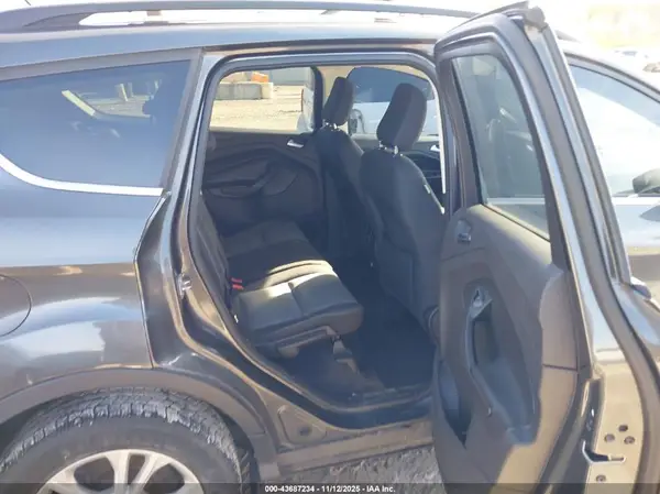 1FMCU0GD5JUB97683 2018 FORD ESCAPE - Image 8